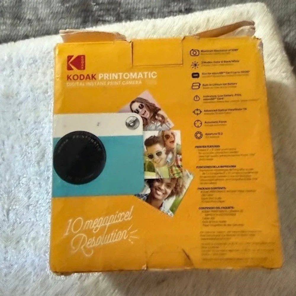 Kodak Printomatic Digital Instant Print Camera Blue 10MP ZINK RODOMATICBL